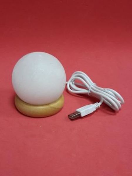 Imagen de LÁMPARA BOLA DE SAL LED USB (500gr.)