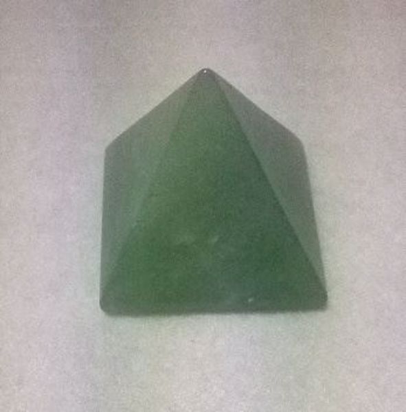 Imagen de PIEDRA NATURAL PIRÁMIDE JADE