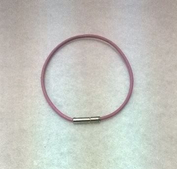 Imagen de PULSERA CUERO ROSA