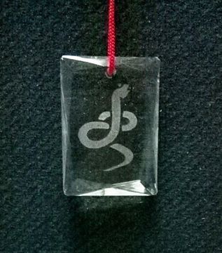 Imagen de COLGANTE HOROSCOPO CHINO SERPIENTE RT
