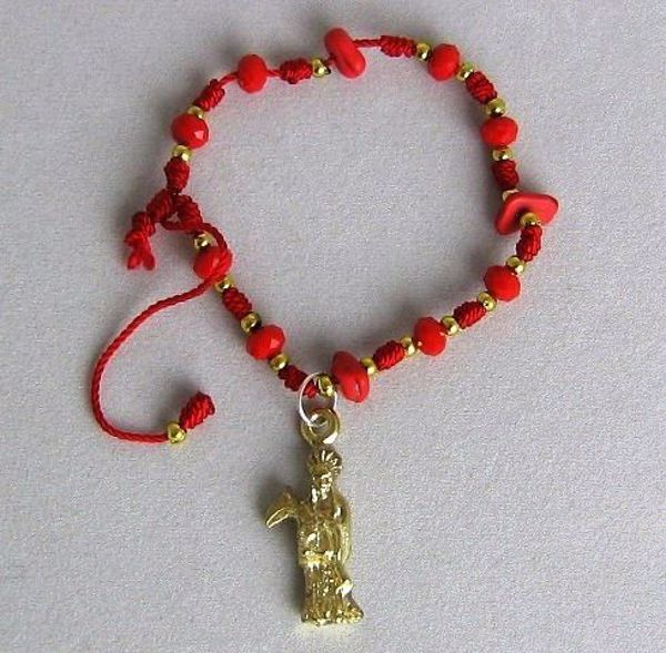 Imagen de PULSERA SANTA MUERTE DORADA