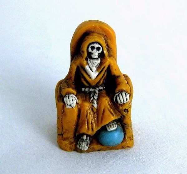 Imagen de IMAGEN SANTA MUERTE AMARILLA 51 MMS