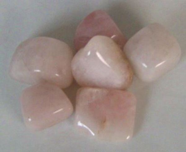 Imagen de PIEDRA NATURAL CANTO RODADO CUARZO ROSA