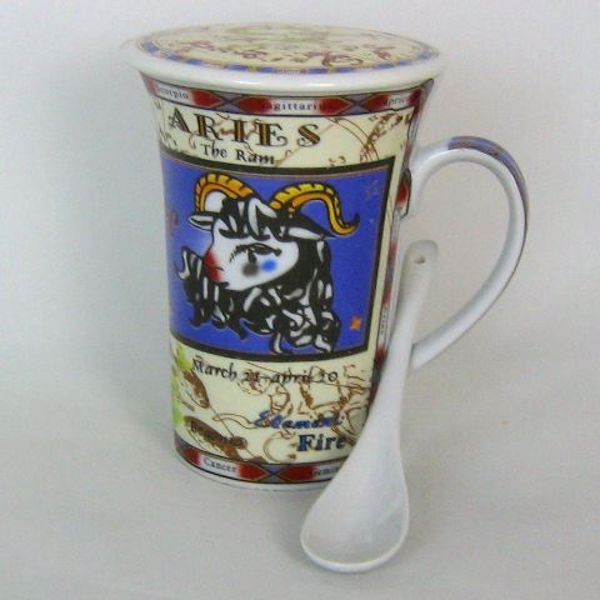 Imagen de TAZA HORÓSCOPO DEL ZODIACO ARIES CON CUCHARA Y TAPA