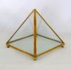 Imagen de PIRAMIDE CRISTAL ACCESIBLE 16 CMS CON PENTAGRAMA