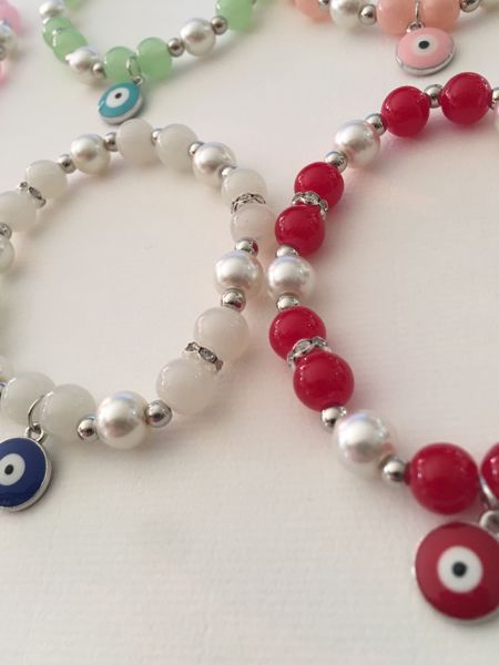 Imagen de  PULSERA OJO TURCO CON OJO TURCO COLOR ROJO, PERLAS Y ENTREPIEZAS CON CRISTALES