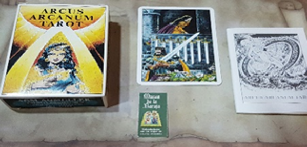 Imagen de Arcus arcanum tarot