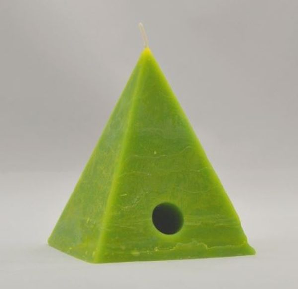 Imagen de Vela pirámide de los deseos verde
