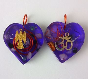 Imagen de ORGONITA VIOLETA CORAZON CHOKU REI CON ANGEL ORIGINAL DE MEXICO