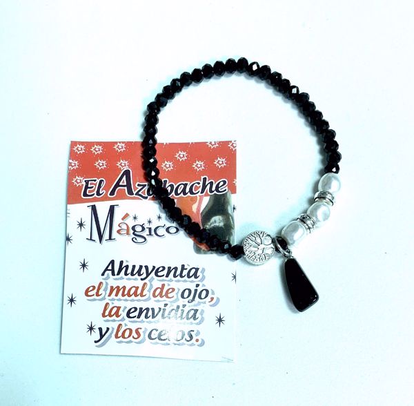 Imagen de Pulsera negra higa azabache, puño cerrado, perlas y árbol de la vida. Suerte y contra el mal de ojo.