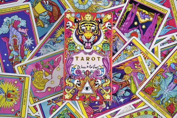 Imagen de Tarot de El Dios de los Tres de Javier Navarro