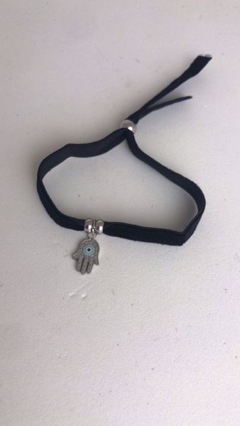 Imagen de PULSERA ELÁSTICA TERCIOPELO MANO DE FÁTIMA