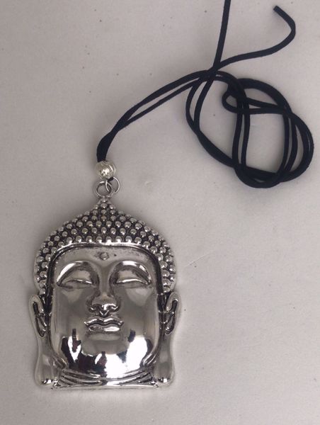 Imagen de COLLAR ANTELINA 45 CM LARGO BUDHA 10 CM ZAMAK