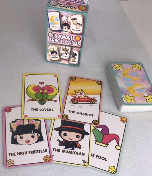 Imagen de 78 kawaii tarot cards.