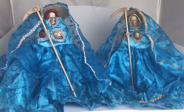 Imagen de VESTIDO ARTESANAL SANTA MUERTE AZUL