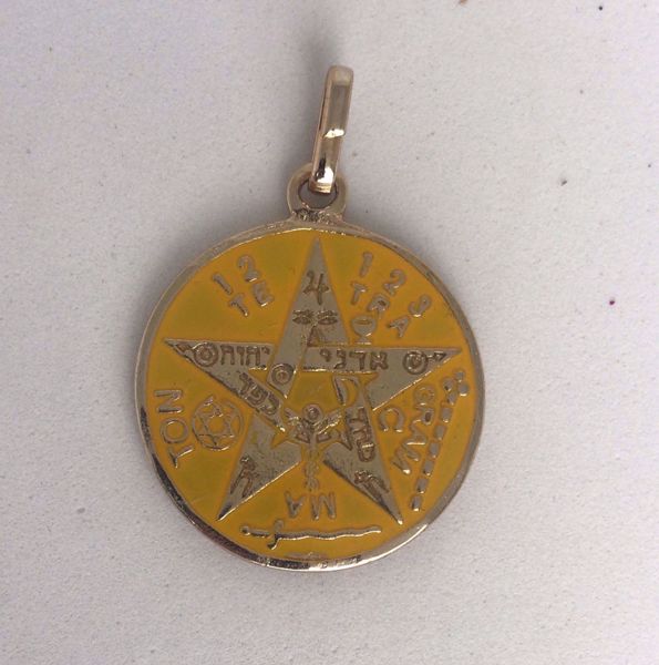 Imagen de Amuleto talismán colgante Tetragramatón y 7 potencias con ojo.  Amarillo. 3 cms