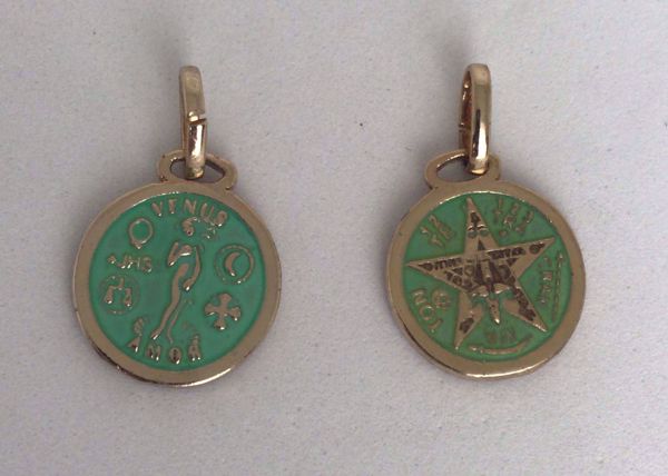 Imagen de Amuleto talismán colgante Tetragramatón y Venus del Amor 16 mm verde agua