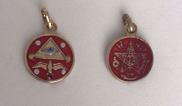 Imagen de Amuleto talismán colgante Tetragramatón y 7 potencias con ojo 20 mm rojo